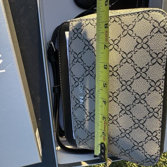 Nine West Navidad Granite Logo Mini handbag with & small wallet New Boxed Set - Picture 5 of 9